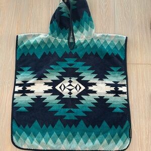 Pendleton Hooded Towel